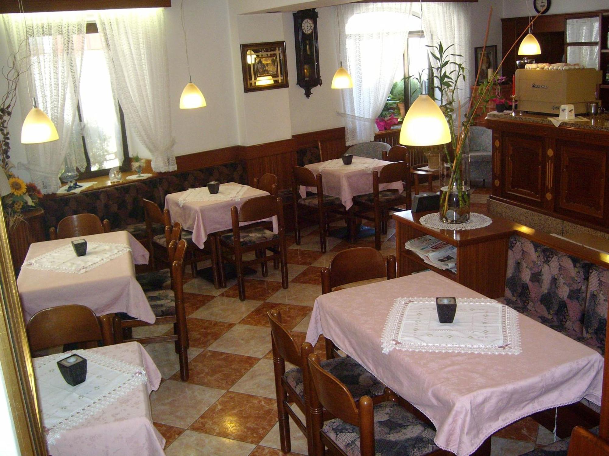 Albergo Antica Rosa Levico Terme Luaran gambar